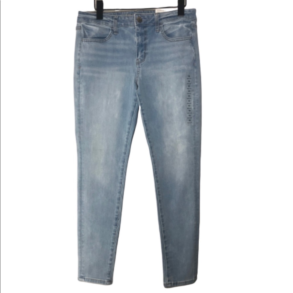 AMERICAN EAGLE 360 NEXT LEVEL STRETCH SKINNY JEANS